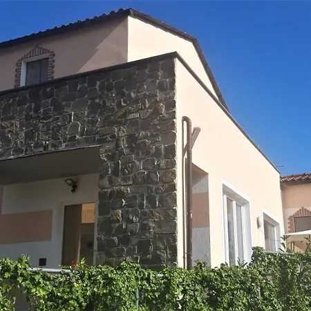 Il Debbio Riccο del Golfo di Spezia