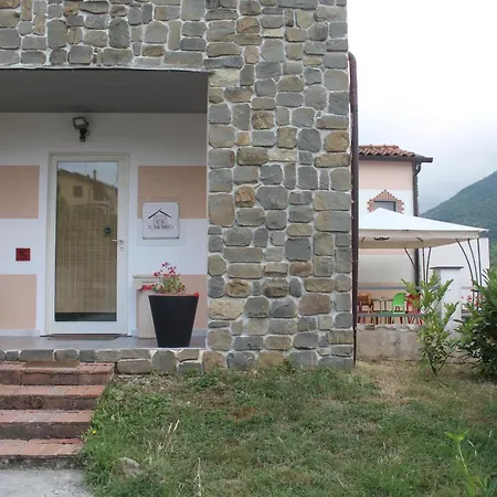 Il Debbio Villa *